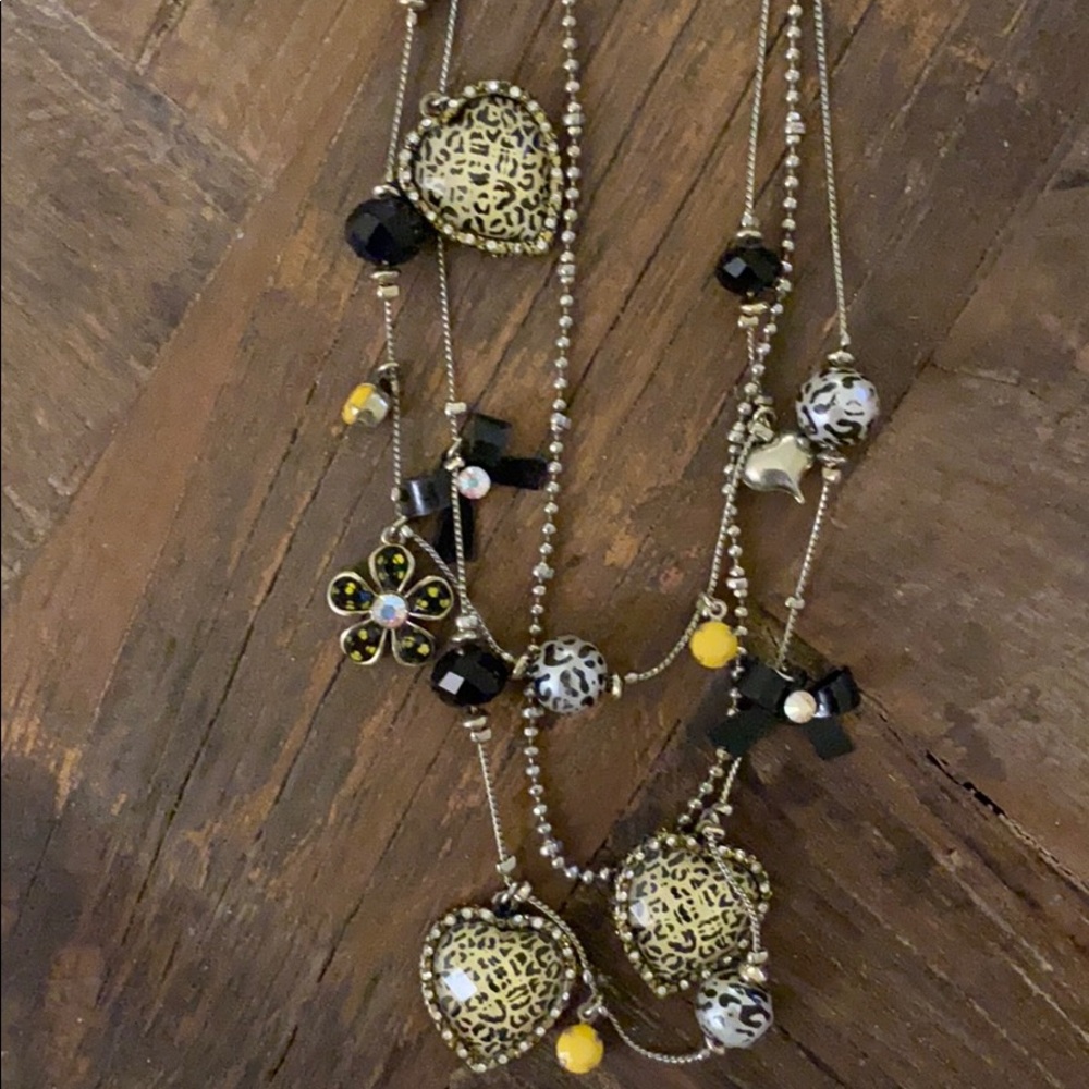 BetseyJohnson statement necklace - Picture 3 of 3